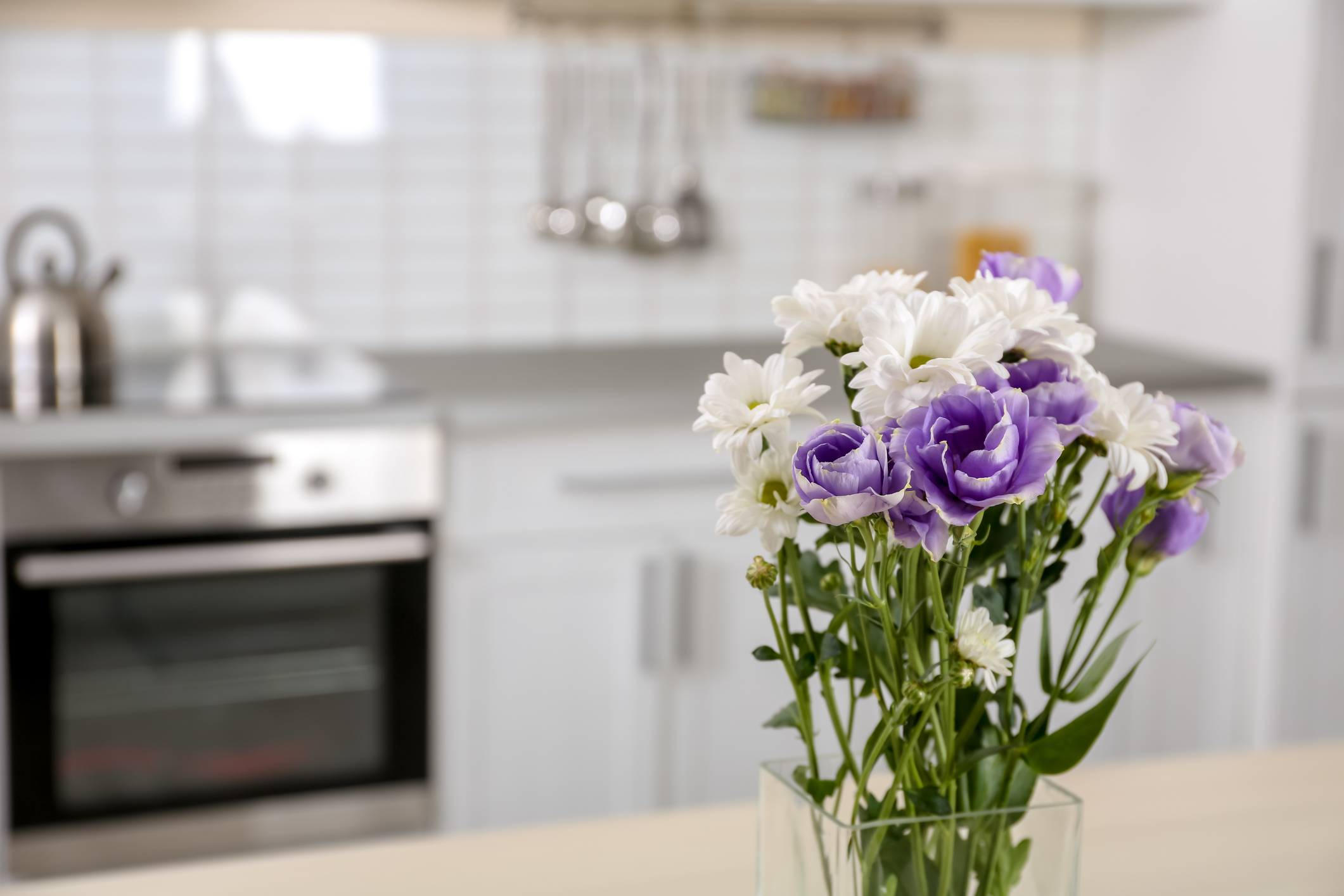Brighten Up Your Home With These Spring Décor Tips