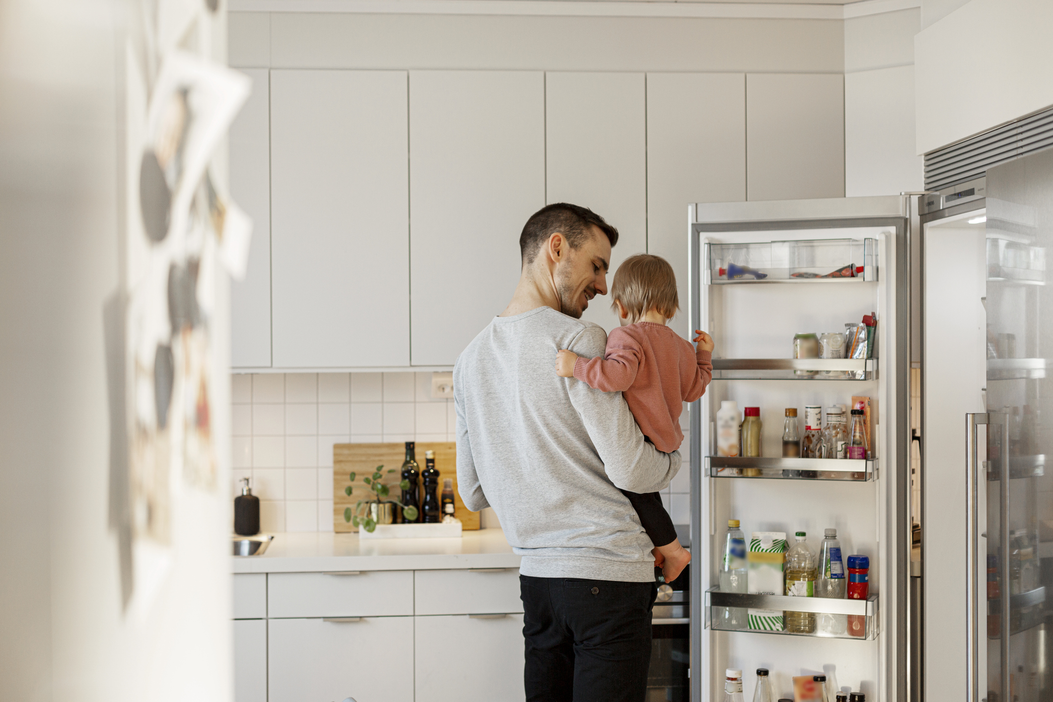 How Long Do Refrigerators Last?